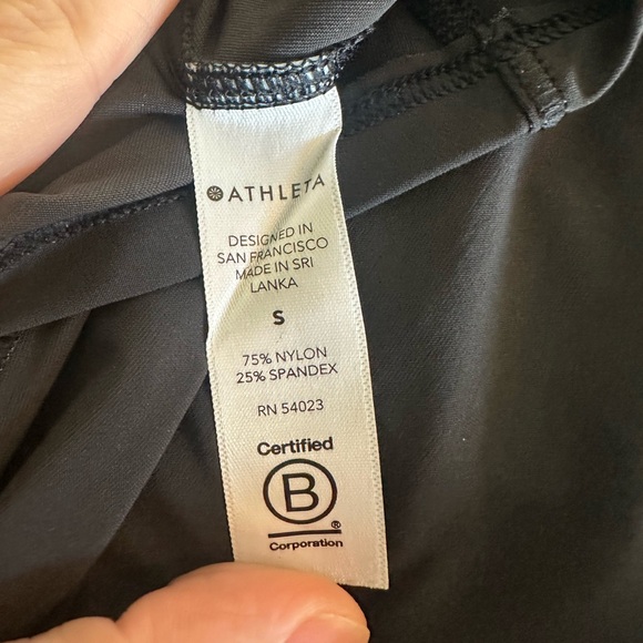 Athleta Ultimate Train Racerback Tank in Black size Small - Picture 9 of 10